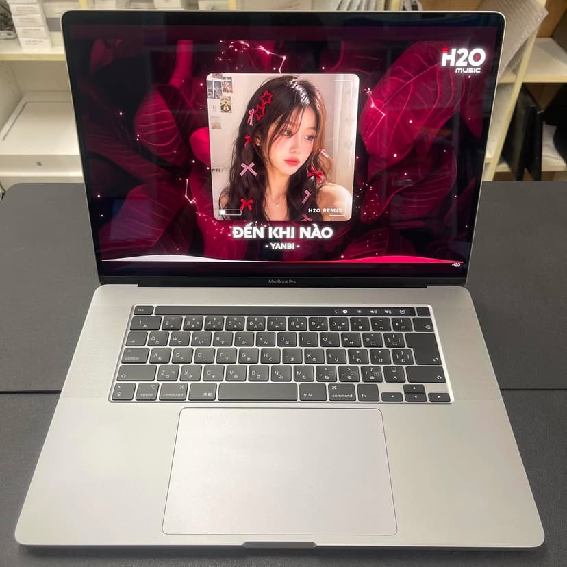 - 7851. Macbook Pro 2019 16” xám i7/16/512Gb card rời AMD Radeon Pro 5300M 4Gb sạc 3 lần pk cáp sạc, giá 6man5